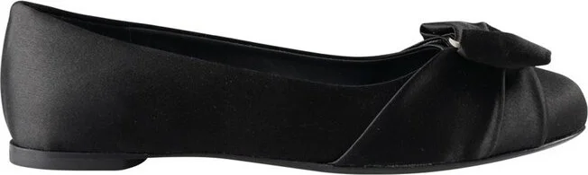 Ferragamo Vara Bow Ballet Flats