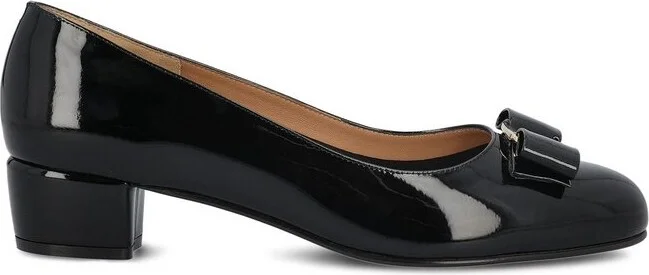 Ferragamo Vara Bow Detailed Pumps