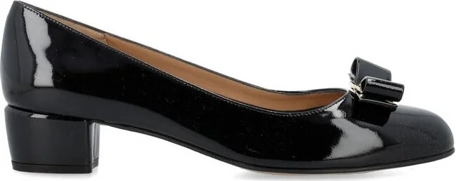 Ferragamo Vara Bow Detailed Pumps