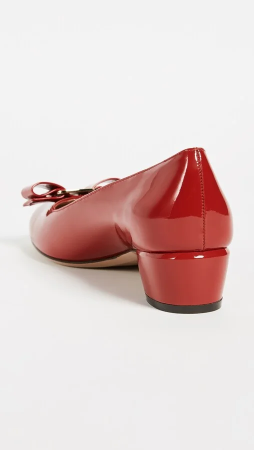 FERRAGAMO Vara Low Heel Pumps - Image 4