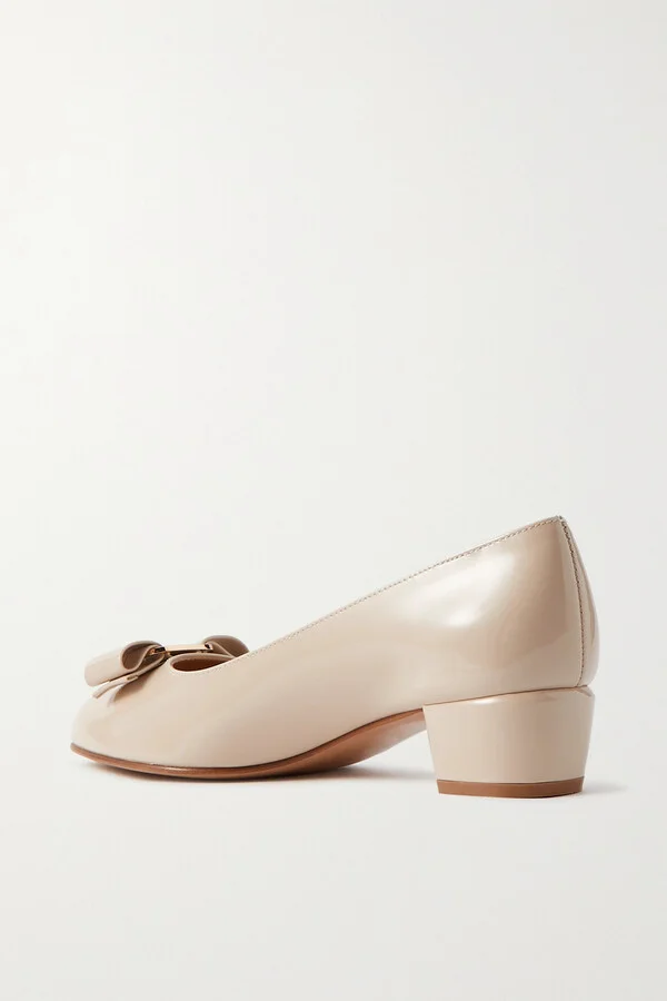 Ferragamo - Vara Patent-leather Pumps - Off-white - Image 3