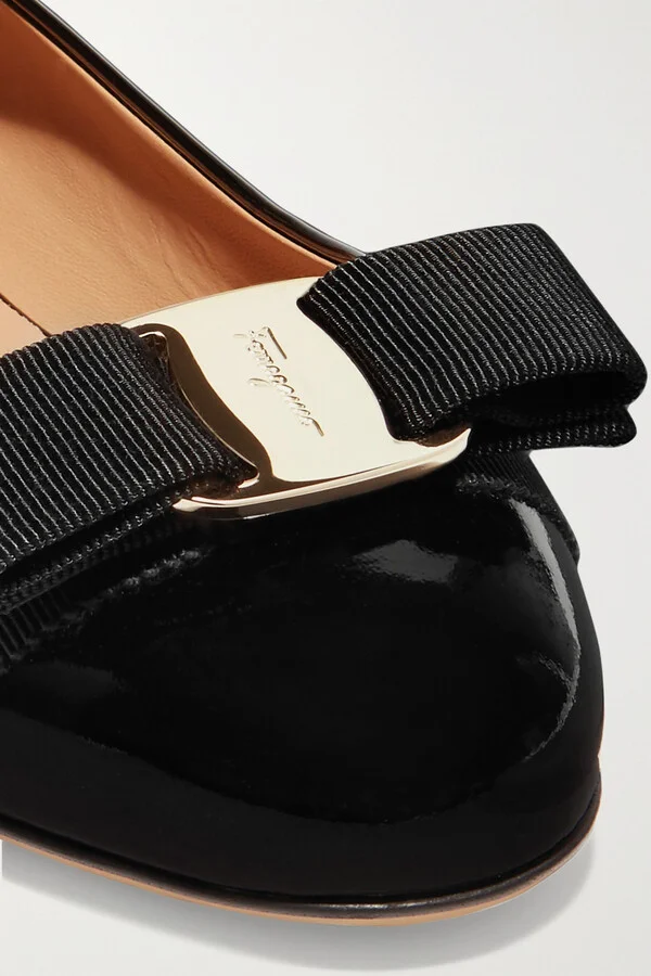 Ferragamo - Varina Bow-embellished Patent-leather Ballet Flats - Black - Image 5