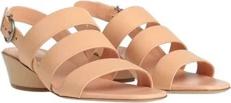 Ferragamo Woman - Image 2