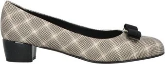 Ferragamo Woman Pumps