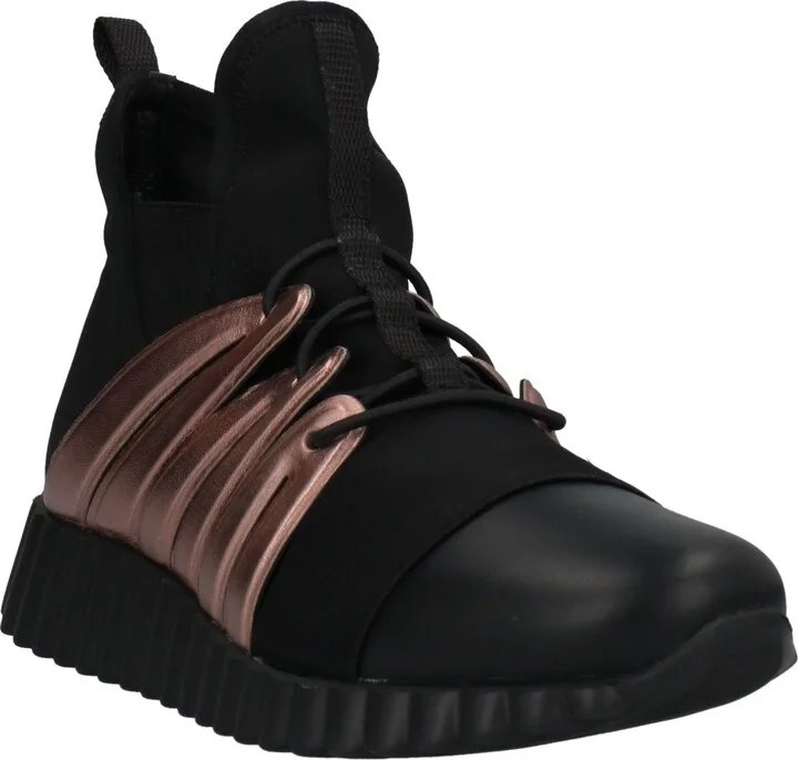Ferragamo Woman Sneakers - Image 4
