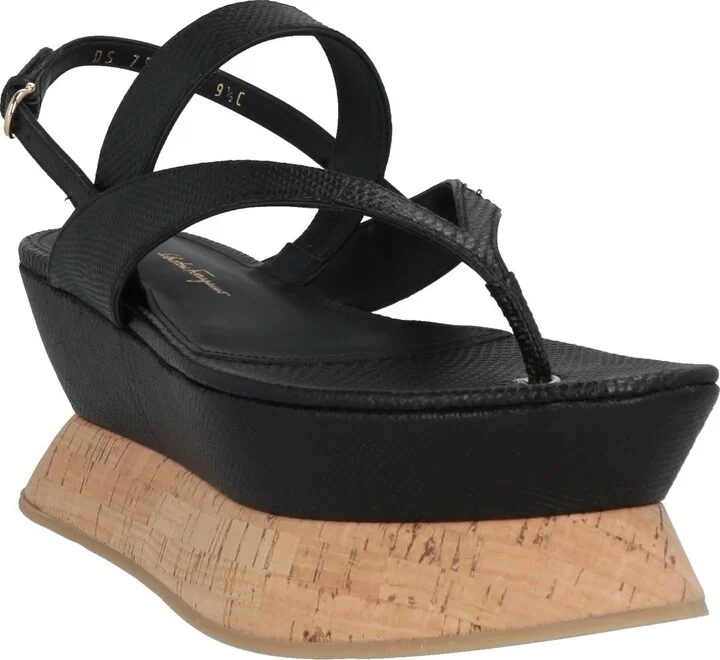 Ferragamo Woman Thong sandal - Image 7