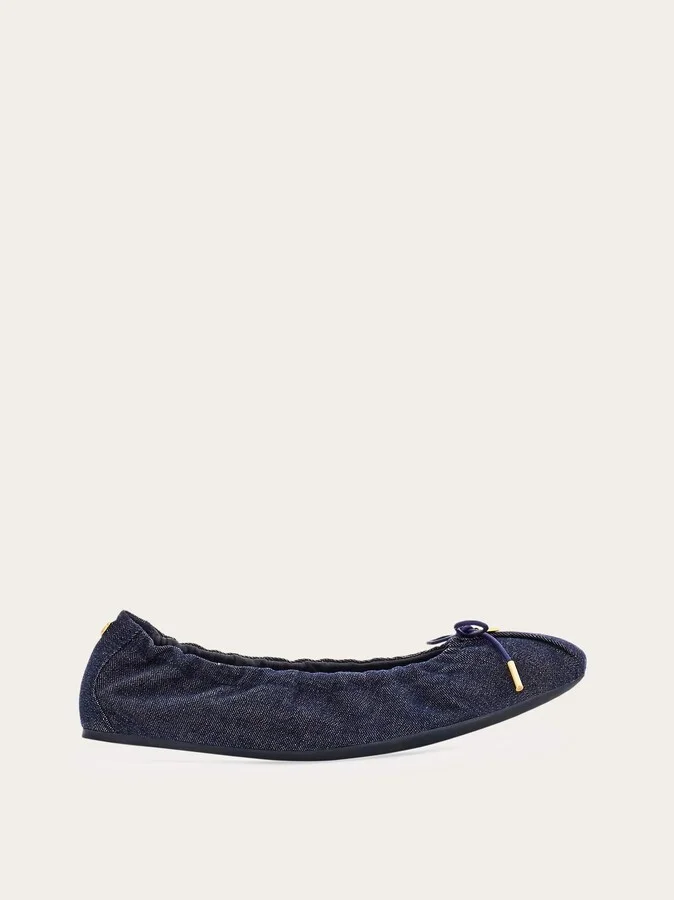 Ferragamo Women Elasticated ballet flat Blue