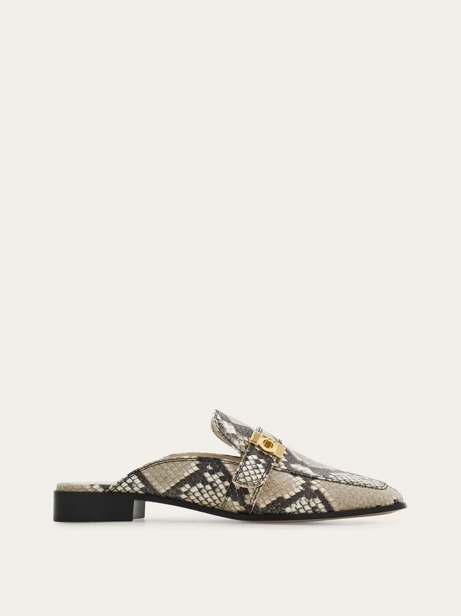 Ferragamo Women Hug buckle loafer mule Grey