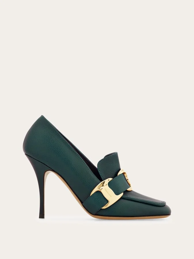 Ferragamo Women Maxi Vara plate pump Green