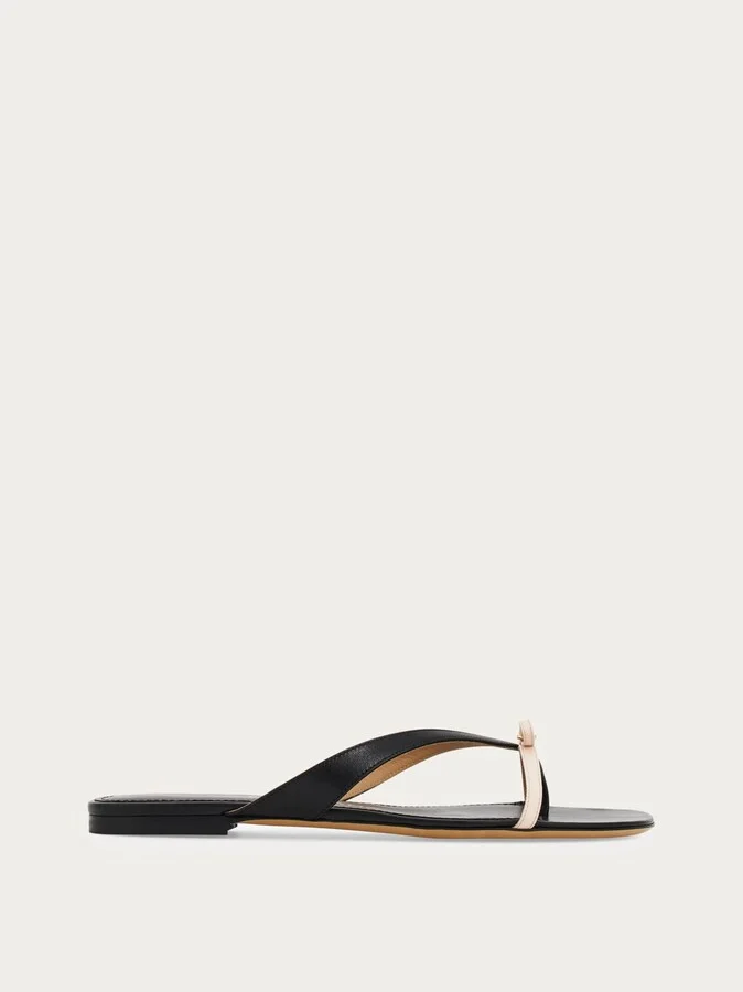 Ferragamo Women Mini bow flip flop Black