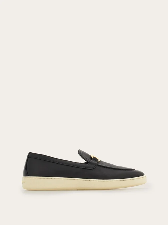 Ferragamo Women New Vara buckle slip on Black