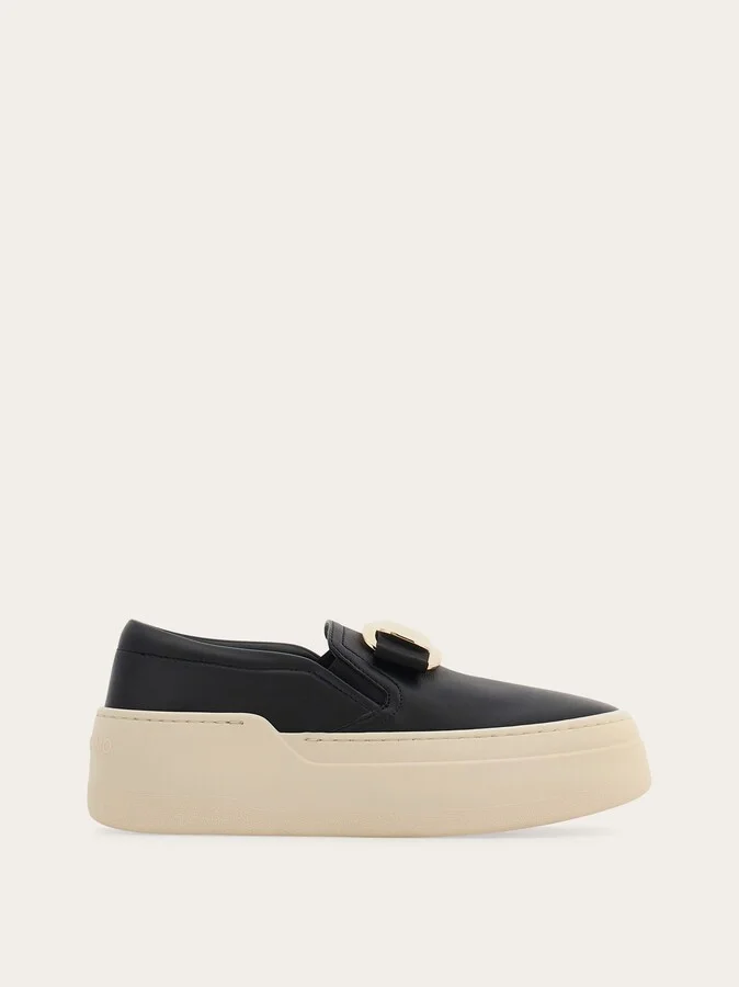 Ferragamo Women New Vara plate slip on Black
