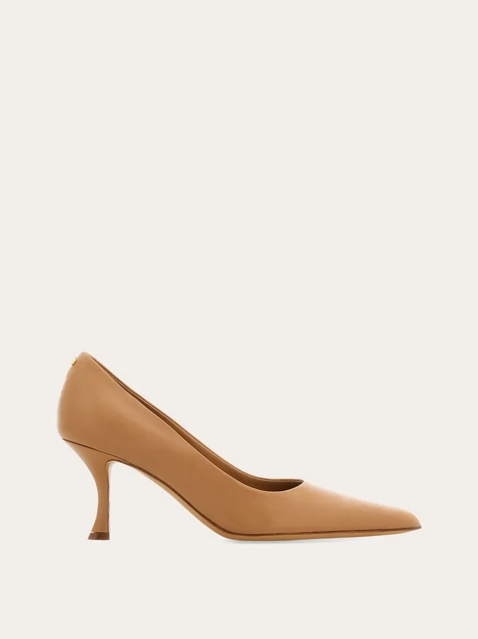 Ferragamo Women Pump shoe Beige