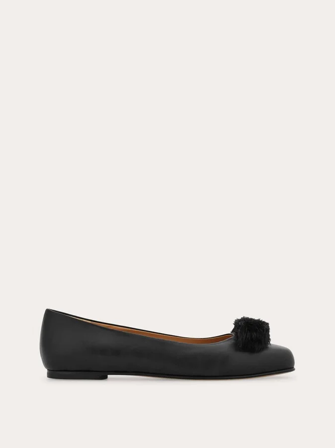 Ferragamo Women Vara ballet flat Black