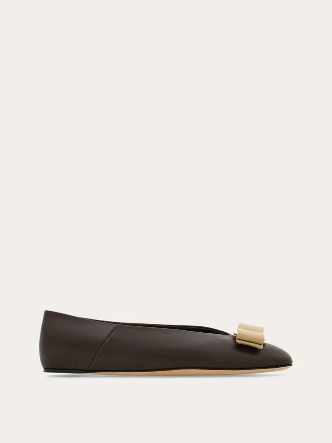 Ferragamo Women Vara bow ballet flat Brown
