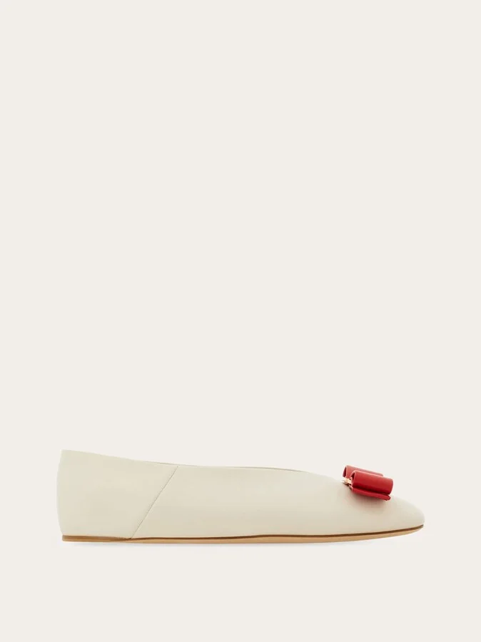 Ferragamo Women Vara bow ballet flat White