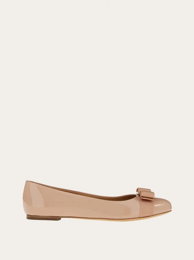 Ferragamo Women Varina ballet flat Beige