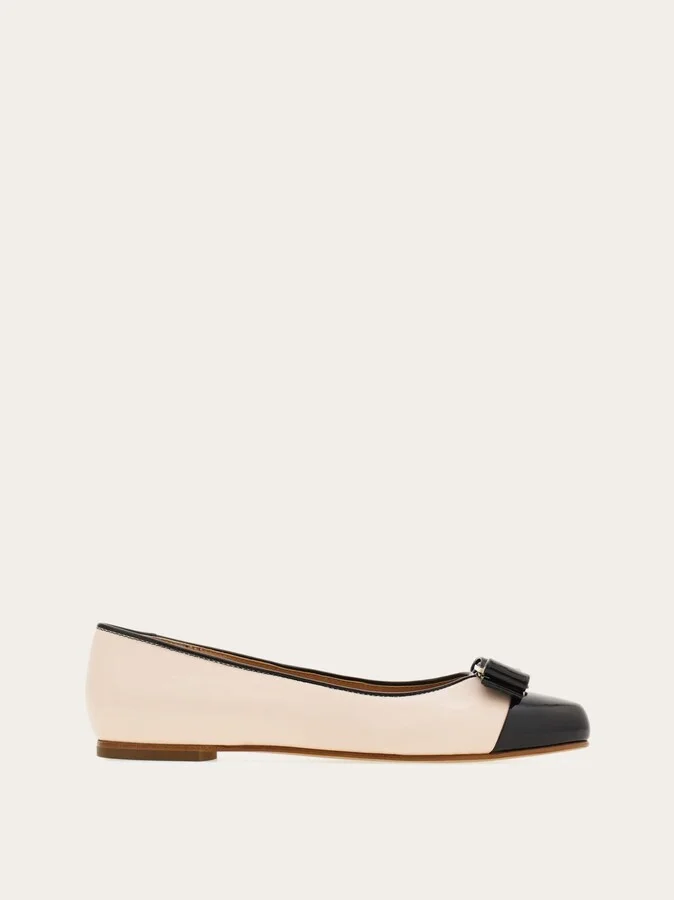 Ferragamo Women Varina bicolor ballet flat Pink