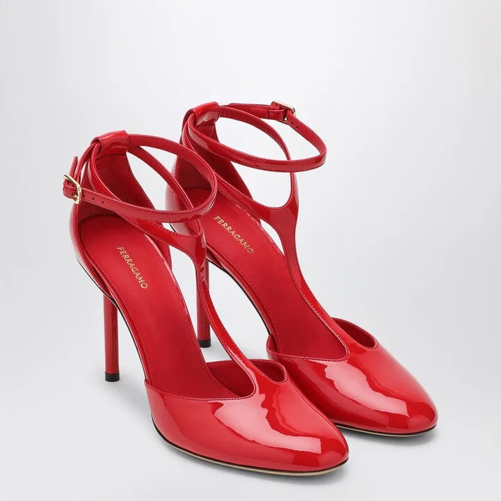 Ferragamo Women's Pump T-Strap In Patent Leather