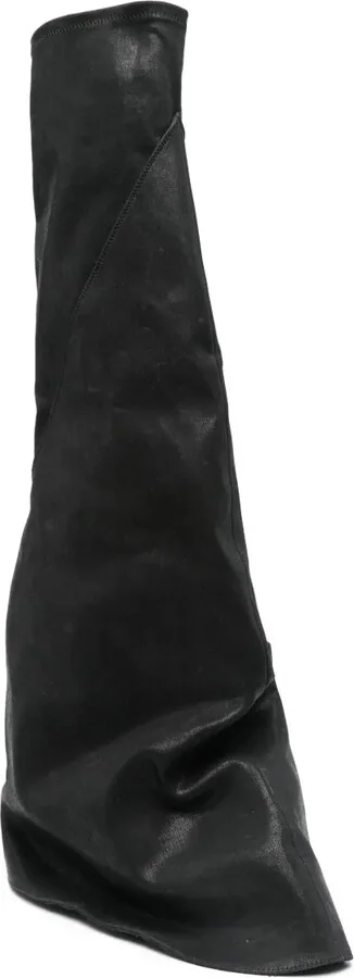 Fetish boots - Image 2