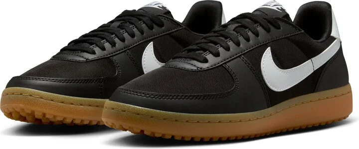 Field General Sneaker