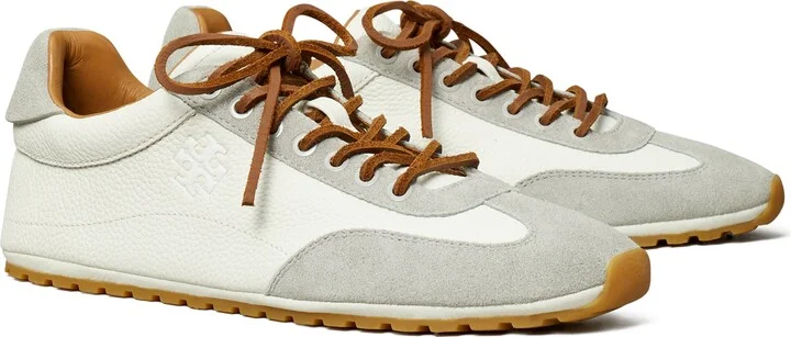 Field Sneaker