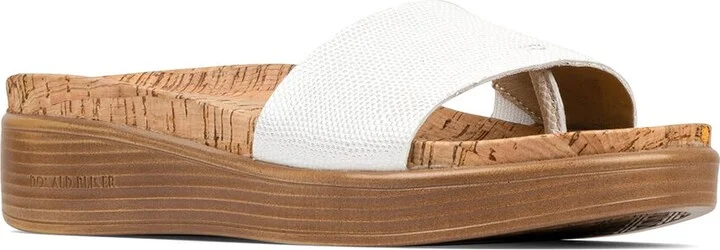 Fiji Leather Sandal
