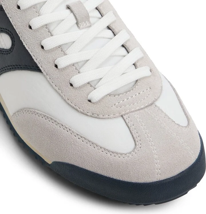 Finegan Sneaker - Image 6