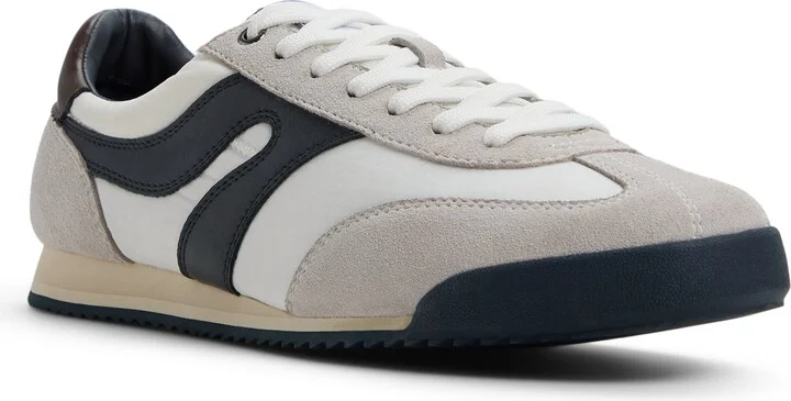 Finegan Sneaker
