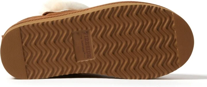 Fireside by Dearfoams Women's Bayswater Genuine Shearling Quilted Platform Bootie - Image 6