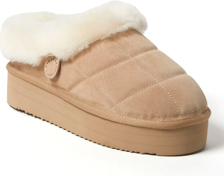 Fireside by Dearfoams Women's Bendigo Genuine Shearling Quilted Platform Clog