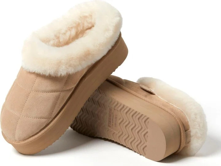 Fireside by Dearfoams Women's Bendigo Genuine Shearling Quilted Platform Clog Slipper - Image 8