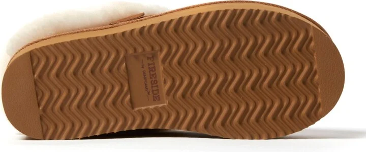 Fireside by Dearfoams Women's Bendigo Genuine Shearling Quilted Platform Clog Slipper - Image 10