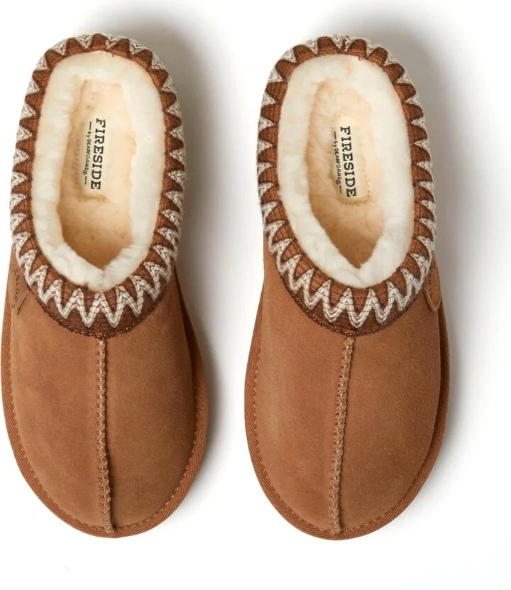 Fireside by Dearfoams Women's Greta Genuine Shearling Clog Slipper with Taping - Image 8