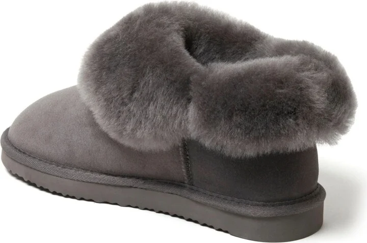 Fireside By Dearfoams Women's Perth Genuine Shearling Foldover Boot - Image 4