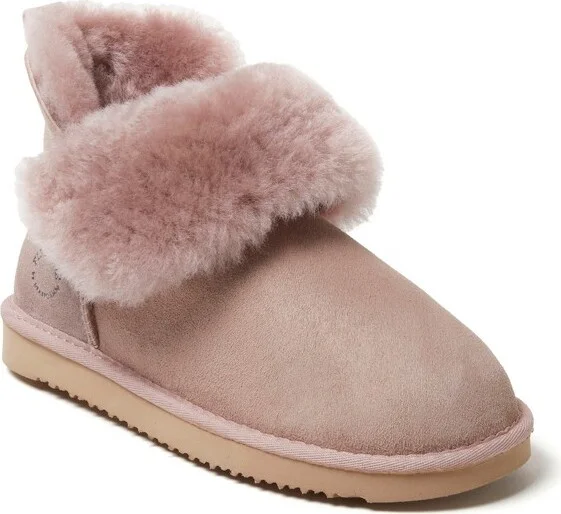 dusty pink
