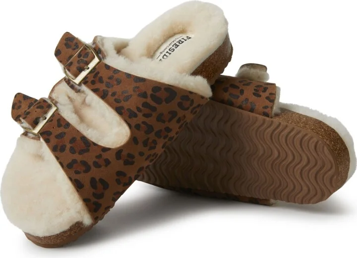 Fireside by Dearfoams Women's Tamworth Genuine Shearling Double Band Sandal - Image 2
