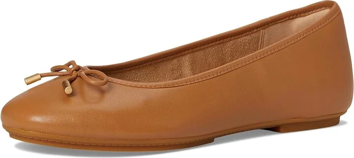 FitFlop Delicato Bow Soft Leather Ballerinas Women's Flat Shoes Desert Tan : 8 M (B), Leather/Rubber - Image 5