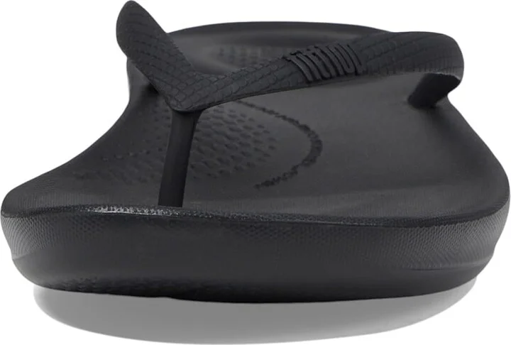 FitFlop Iqushion Ergonomic Flip-Flop Women's Sandals All Black : 6 M (B) - Image 3