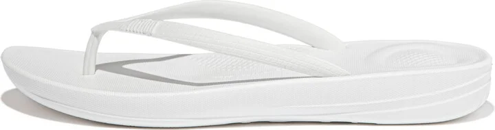 FitFlop iQUSHION Ergonomic Flip-Flops Rubber