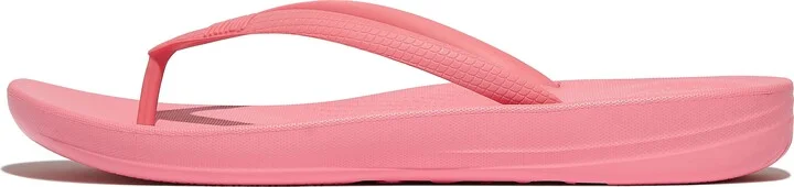 FitFlop IQUSHION Ergonomic Flip-Flops Snake-Embossed Rubber (TPU)