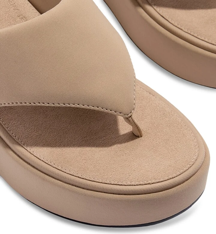 FitFlop Women's Flatforms Wedge Toe-Post Sandals - Image 8
