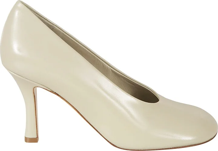 Fitted Classic Pumps