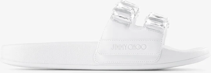 V White