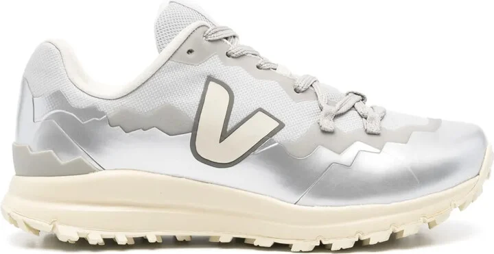 Fitz Roy sneakers