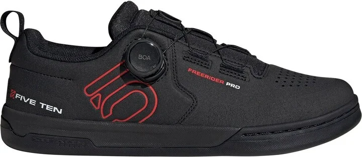 Core Black/Red/Ftwr White