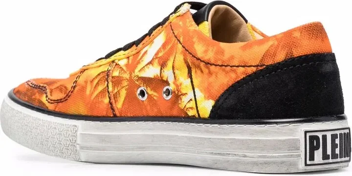 Flame low-top sneakers - Image 3