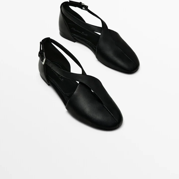 Flat Cut-Out Slingback Shoes With Crossed Detail - Image 3