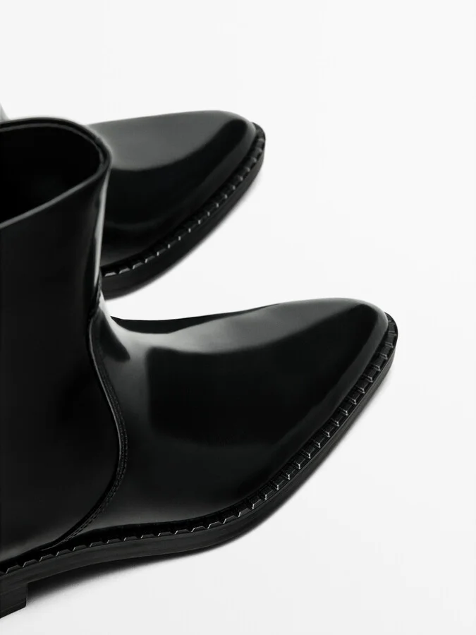 Flat Leather Ankle Boots - Image 5