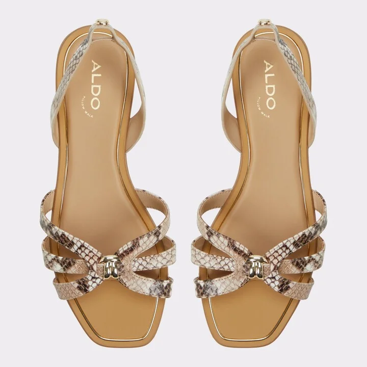 Flat sandal - Image 6